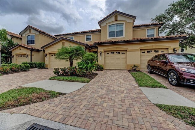 Foto del edificio - 8143 Miramar Way