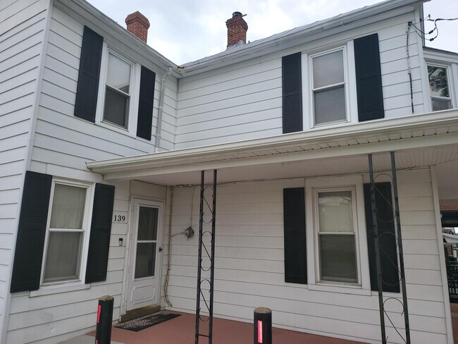 Foto del edificio - 139 N Seton Ave