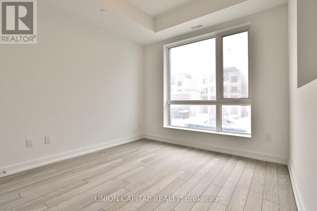 Building Photo - 2 Red Squirrel Ln.