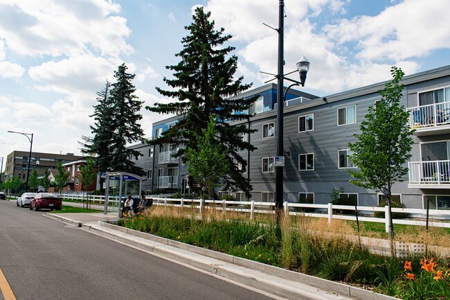 Building Photo - Mainstreet 124th Apartments
