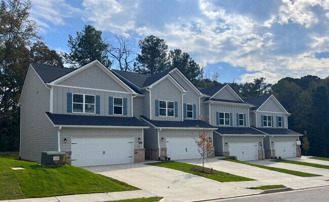 Foto del edificio - 244-C Alston Ridge Dr