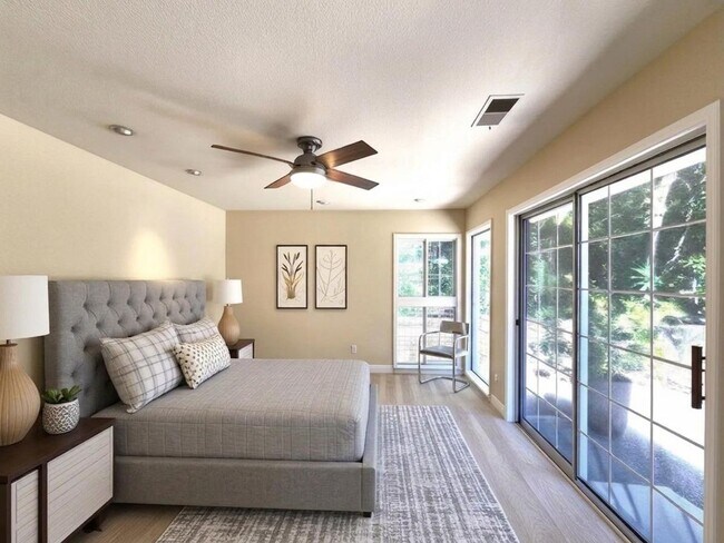 Foto del edificio - spacious 4 Bedroom house in Belmont