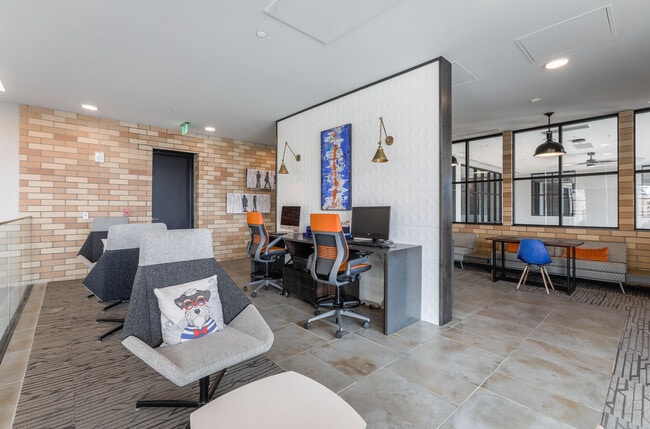 Building Photo - Edison At RiNo