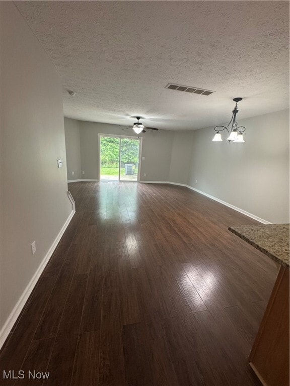 Building Photo - 6387 Forest Park Dr