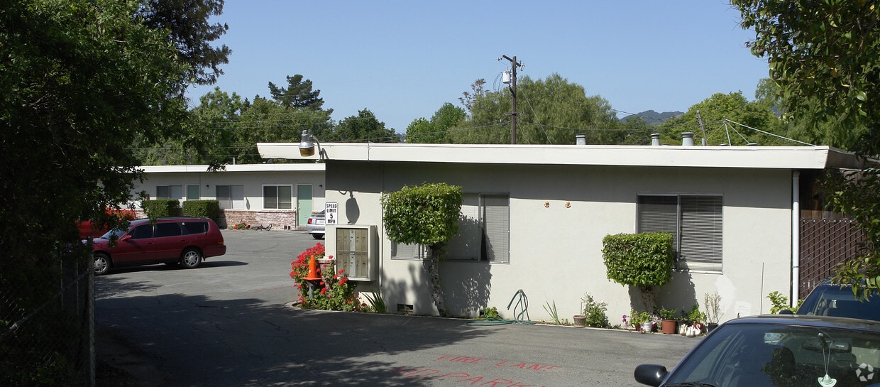 Primary Photo - 2651 Contra Costa Blvd
