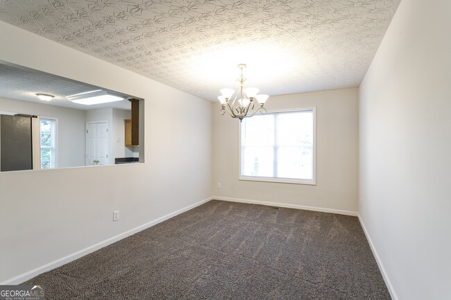 Building Photo - 1460 Wynsong Ct