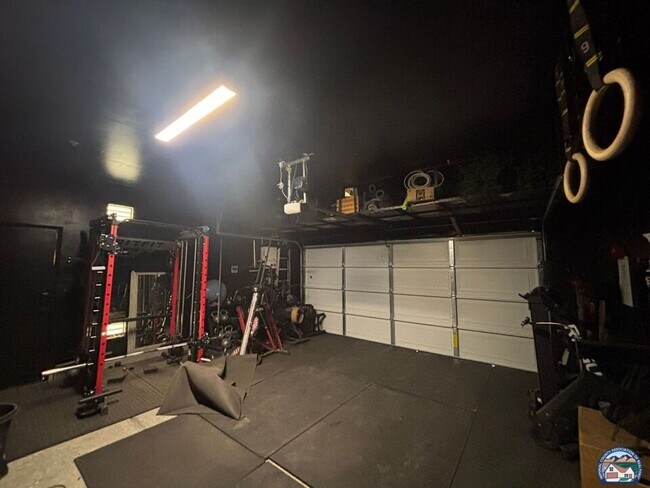 Foto del edificio - 2512 Vista Del Mar Ln