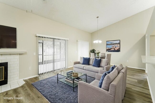 Building Photo - 8046 Hathaway Dr
