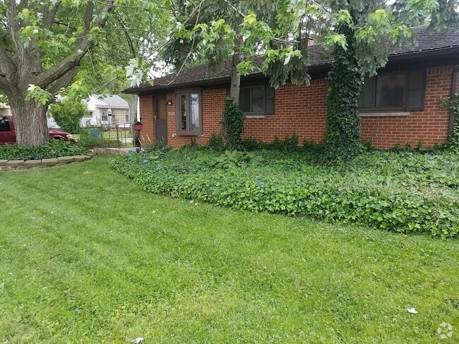Building Photo - 3966 S Gulley Rd