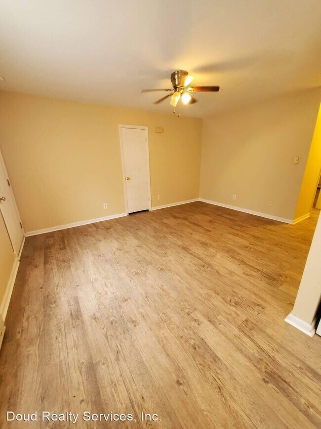 Building Photo - 3322 Illinois Ave