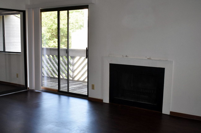 Building Photo - 5727 Autumn Ridge Ct