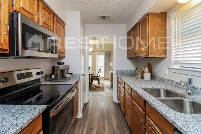 Building Photo - 7737 Los Gatos Drive