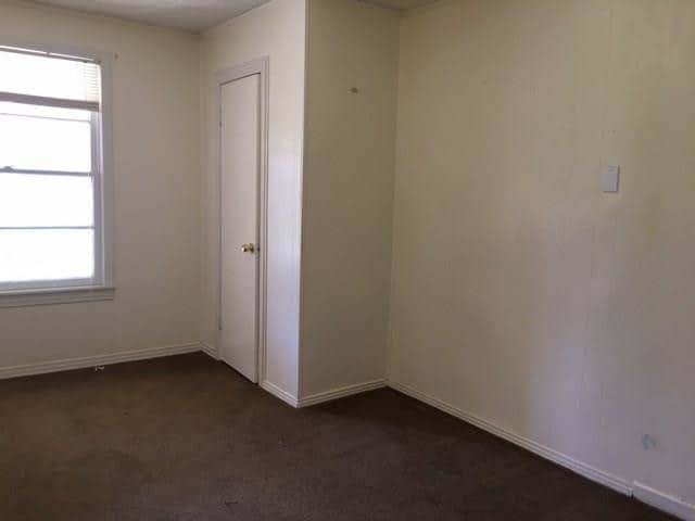 Building Photo - 808 N Goliad St