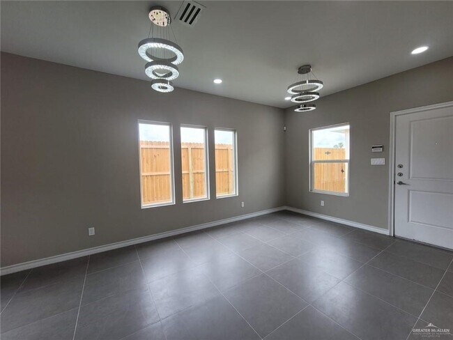 Foto del edificio - 5901 Puffin Ave