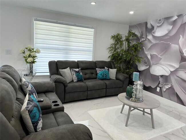 Foto del edificio - 4531 SW 42nd Terrace