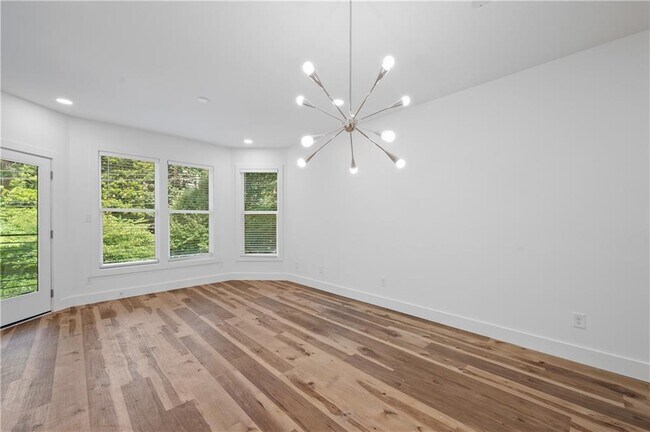 Foto del edificio - 855 Piedmont Ave NE