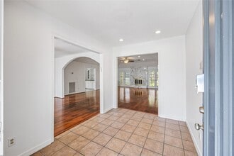 Building Photo - 11906 Pepperdine Ln