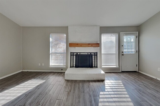 Foto del edificio - 22135 N Fork Dr