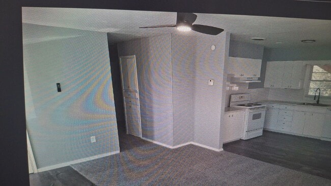 Building Photo - 2312 NW 35th St