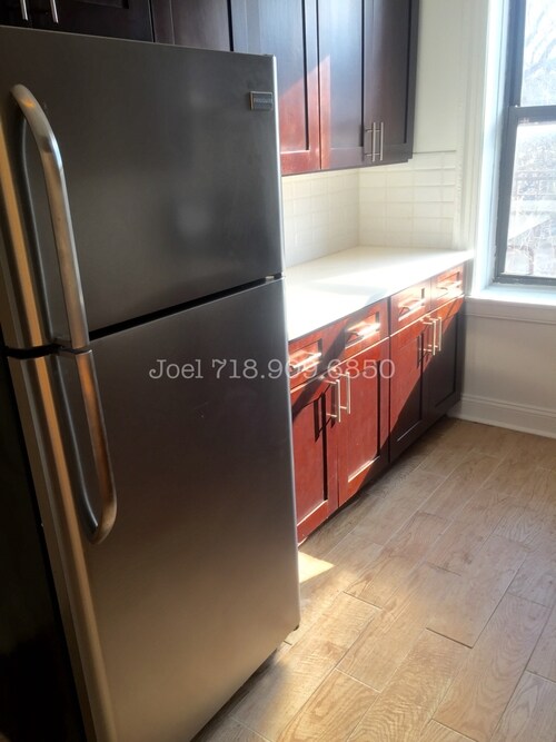 Building Photo - 3286 33rd St
