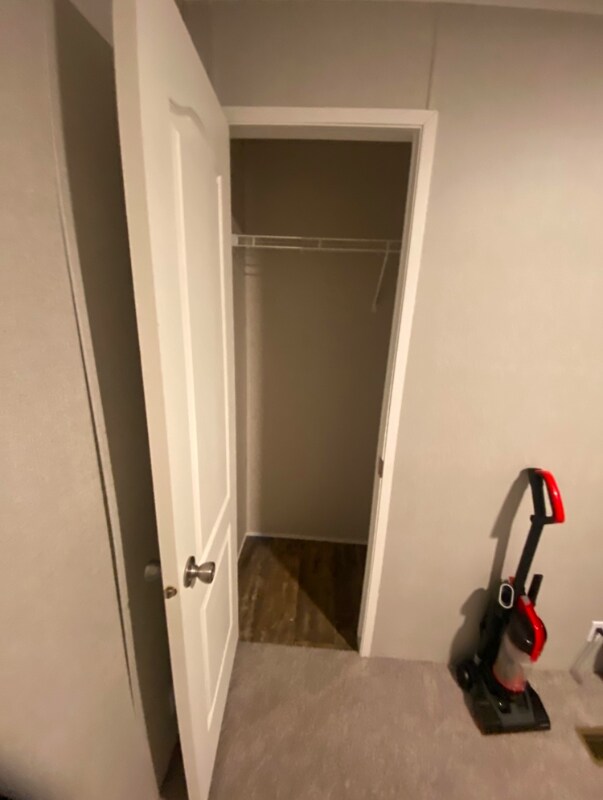 Foto del edificio - 325 Robin Ln