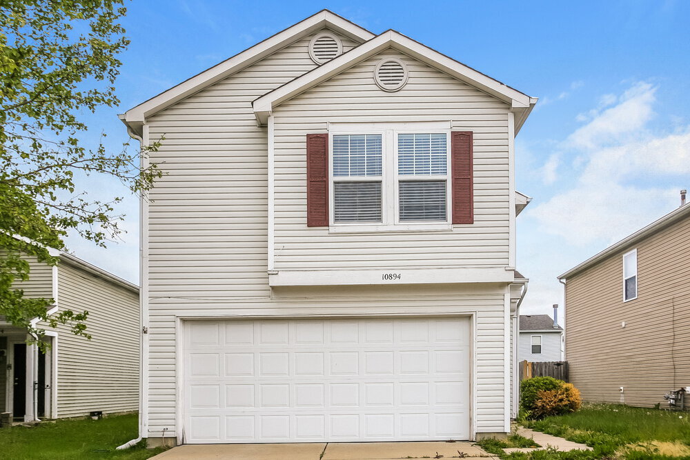 Primary Photo - 10894 Glenayr Dr