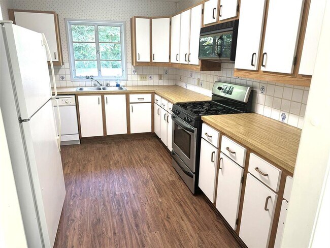 Foto del edificio - 5511 New Haven Ct
