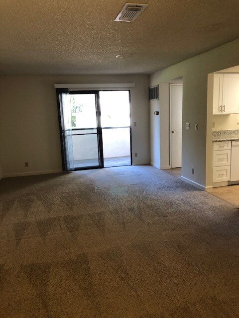 Foto del edificio - 609 San Conrado Ter