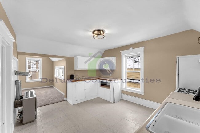 Foto del edificio - 655 High St SW