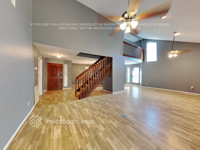 Building Photo - 6907 Stoney River Dr