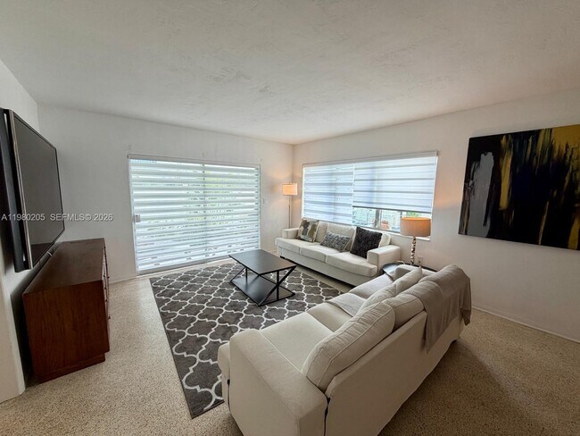 Foto del edificio - 1135 101st St