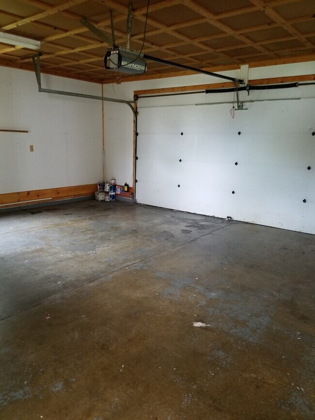 Foto del edificio - 3bed/1bath in Oakwood
