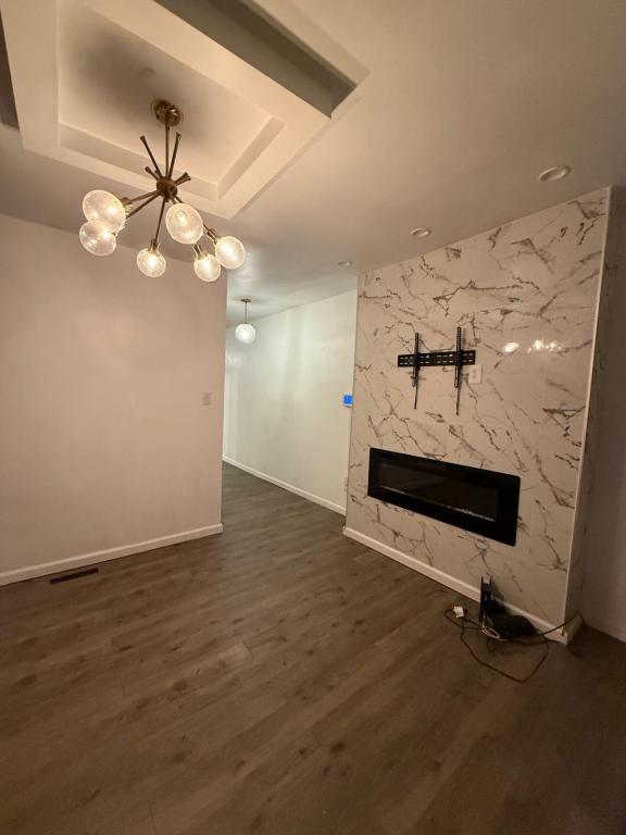 Foto del edificio - 5411 Hamilton Ave