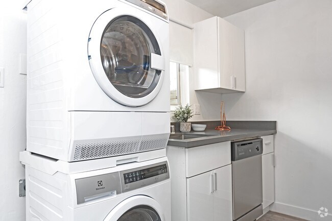 2 habitaciones, 1.5 baños - 987 pies cuadrados - Parc 88 by Trion Living