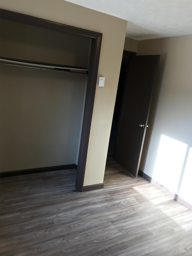 Foto del edificio - 230 Hoosier St