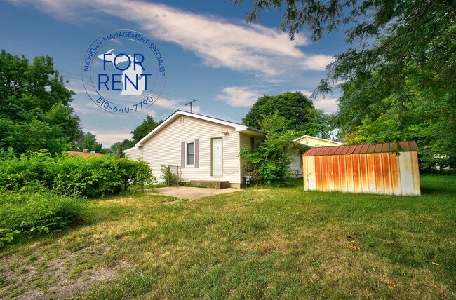 Building Photo - 202 Tennyson Ave