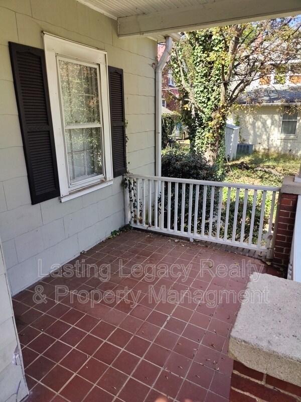 Photo - 708 S Broad St House