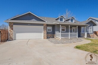 Building Photo - 601 Silver Plume Dr