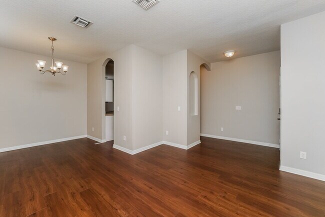 Foto del edificio - 13035 Haverhill Dr