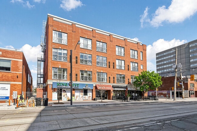 Building Photo - 766 King St W