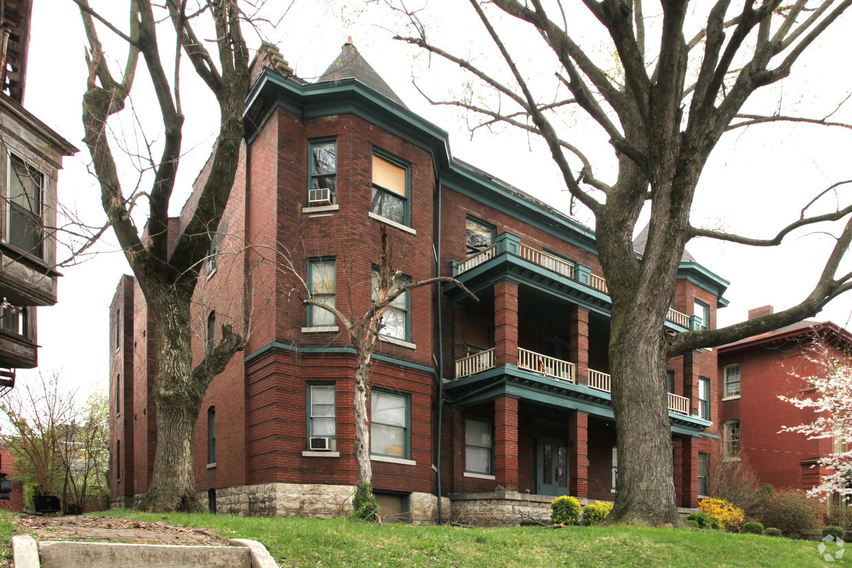 Primary Photo - 1441 S 4th St