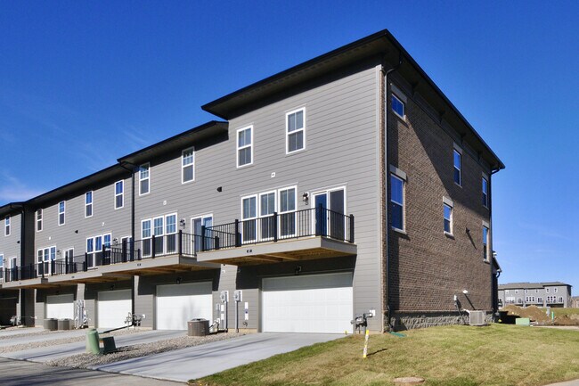 Foto del edificio - 927 Yorkshire Ln