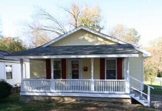 Building Photo - 1113 Onslow St