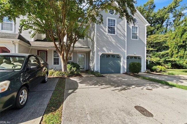 Building Photo - 4975 Kemps Lake Dr