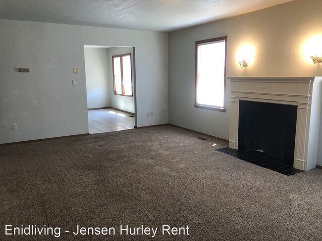 Building Photo - 1 br, 1 bath House - 1023 W Maine