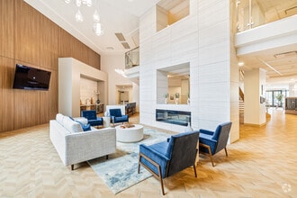 Building Photo - The James at Springline