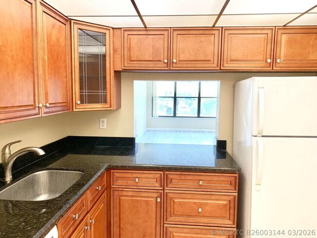 Building Photo - 2312 S Cypress Bend Dr