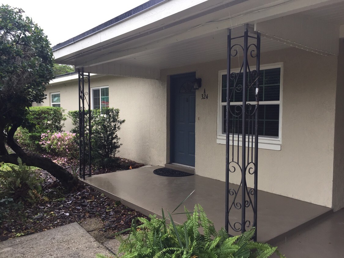 Welcome Home - 324 Bay Run St