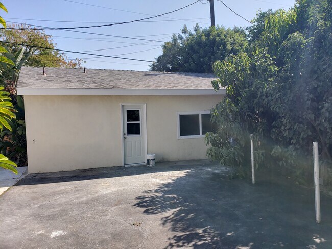 Building Photo - 17242 Septo St