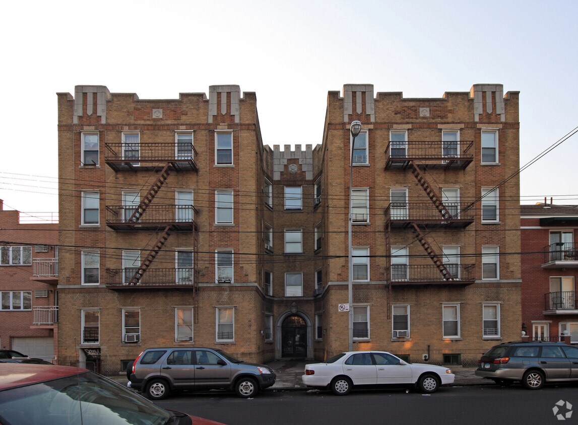 Foto del edificio - 22-55 33rd St